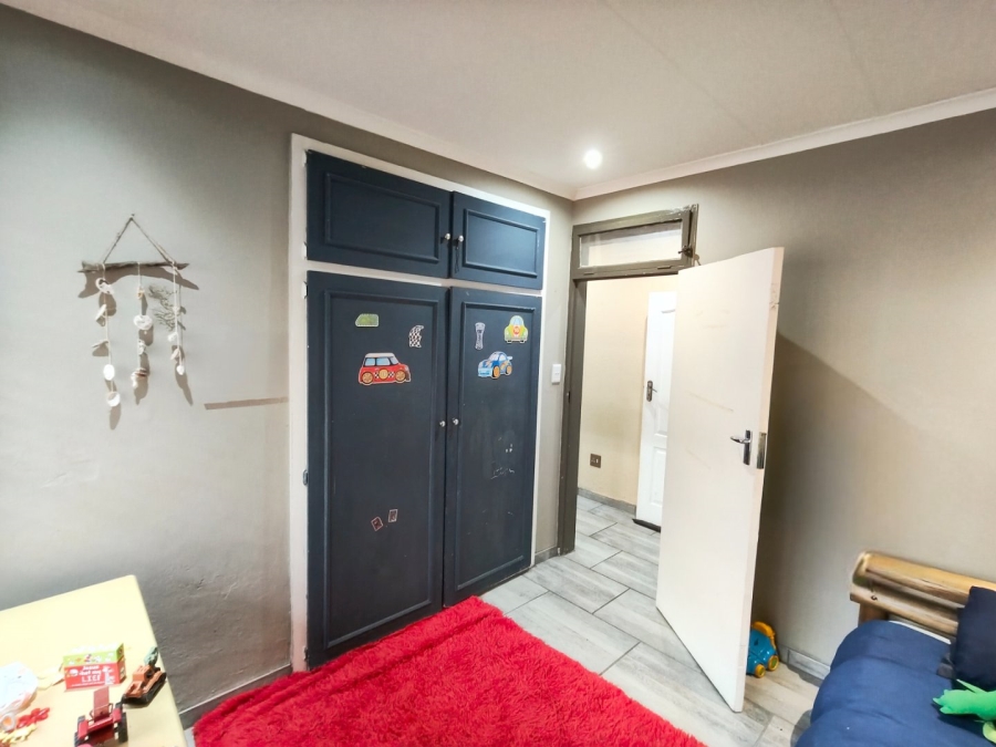 3 Bedroom Property for Sale in Vaalpark Free State